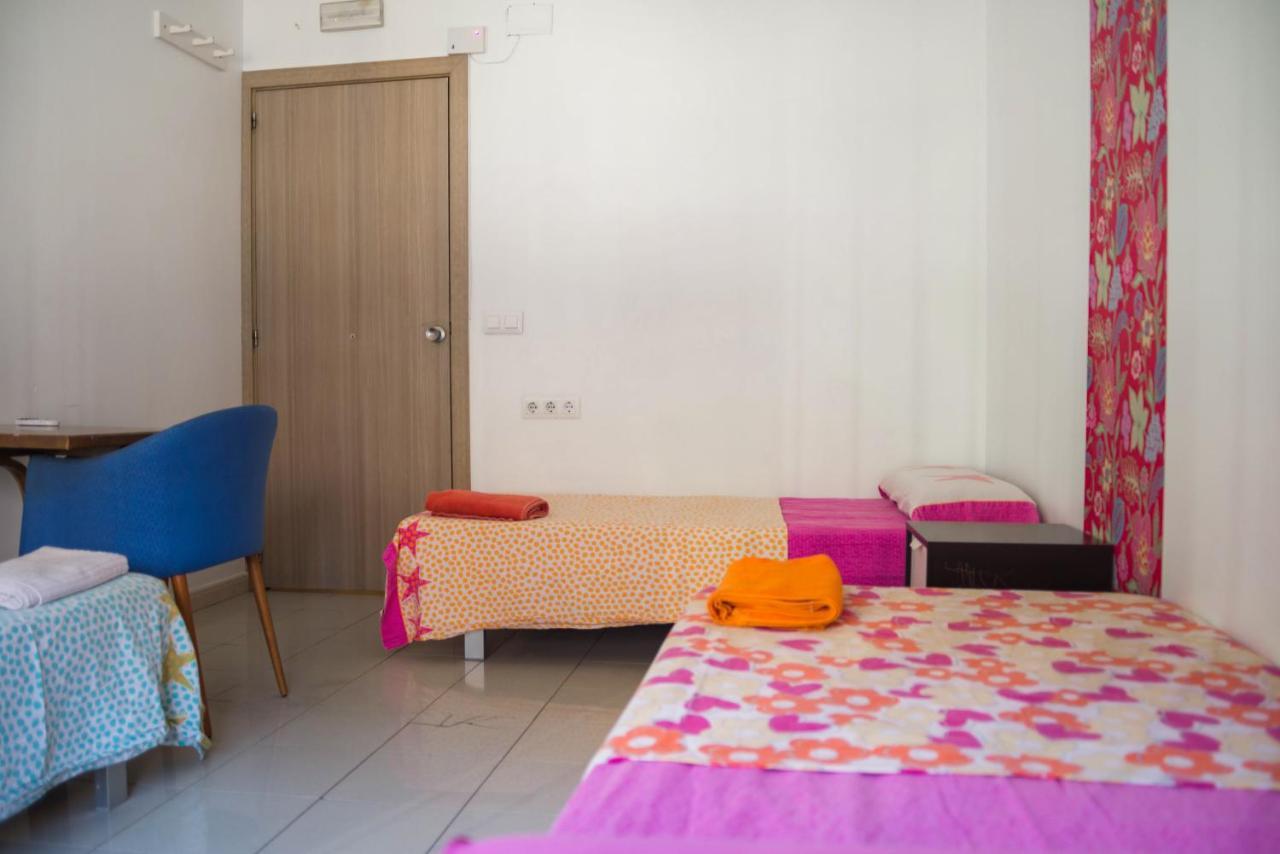 Ideal Badal Guest house Barcelona